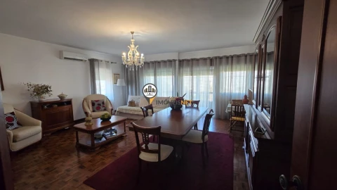 Apartamento T4 para Venda em Castelo Branco