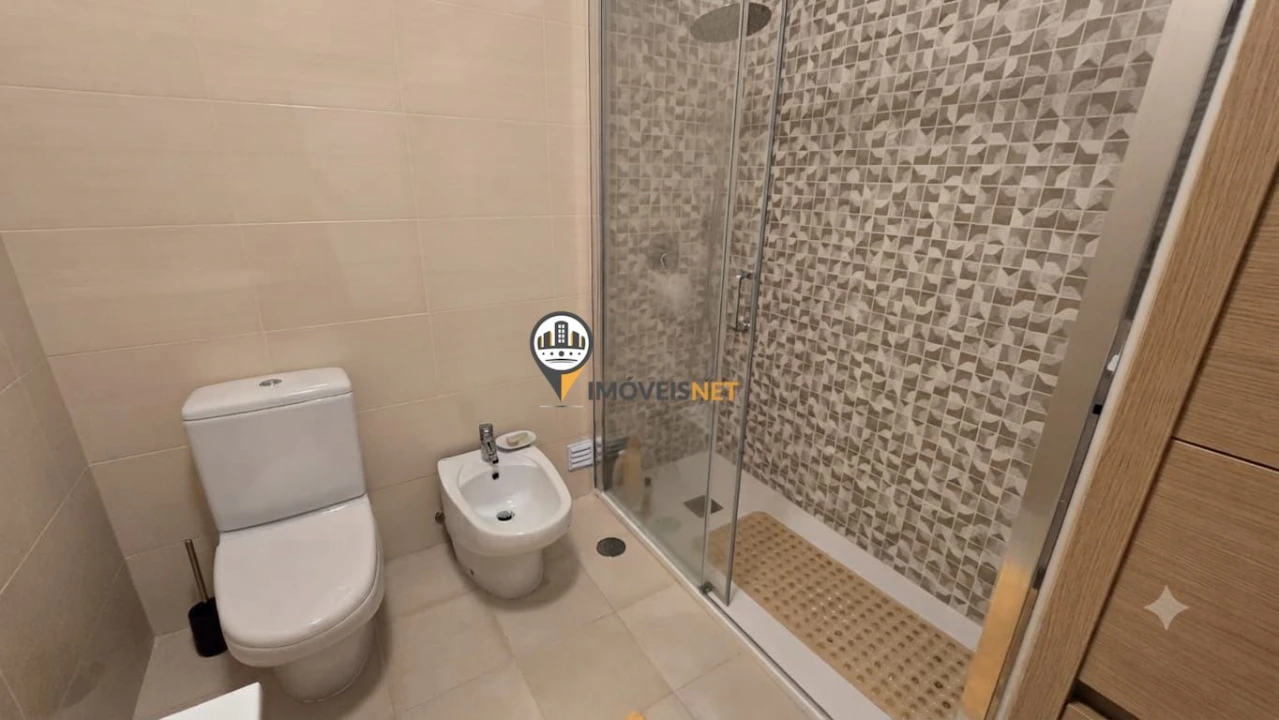 Apartamento T4 para Venda em Castelo Branco Foto 8
