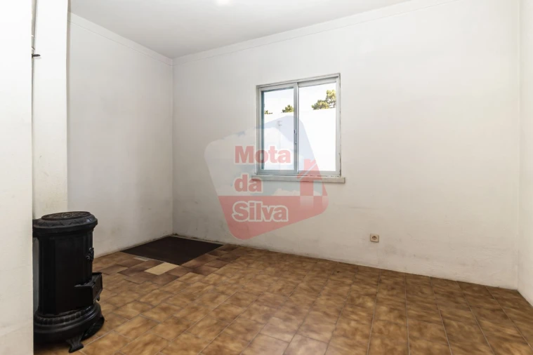 Moradia T2 para Venda em Charneca de Caparica e Sobreda Foto 23