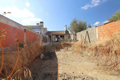 Moradia T3 para Venda em Santiago Maior