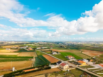 Moradia T4 para Venda em Atouguia da Baleia
