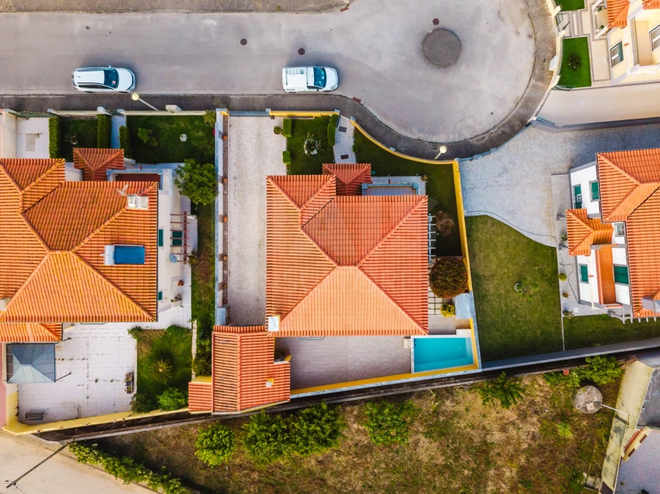 Moradia T4 para Venda em Atouguia da Baleia Foto 3
