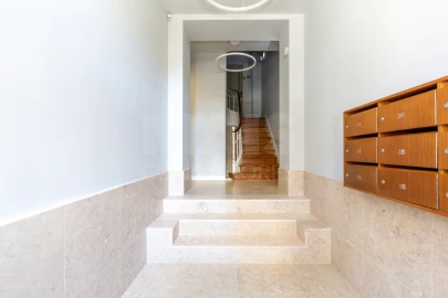 Apartamento T1 para Arrendamento em São Domingos de Benfica