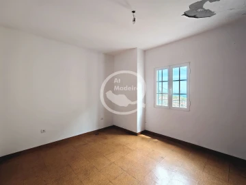 Moradia T3 para Venda em Imaculado Coração de Maria