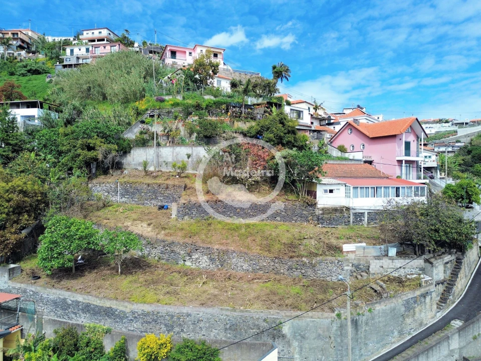 Terreno para Venda em Santo Antonio Foto 2