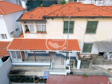 Moradia T2 para Venda em Funchal (São Pedro)