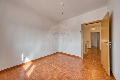 Moradia T3 para Venda em Achete, Azoia de Baixo e Póvoa de Santarém