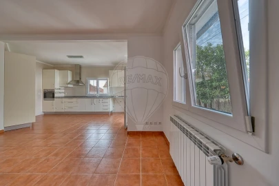 Moradia T3 para Venda em Achete, Azoia de Baixo e Póvoa de Santarém