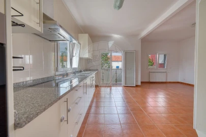 Moradia T3 para Venda em Achete, Azoia de Baixo e Póvoa de Santarém