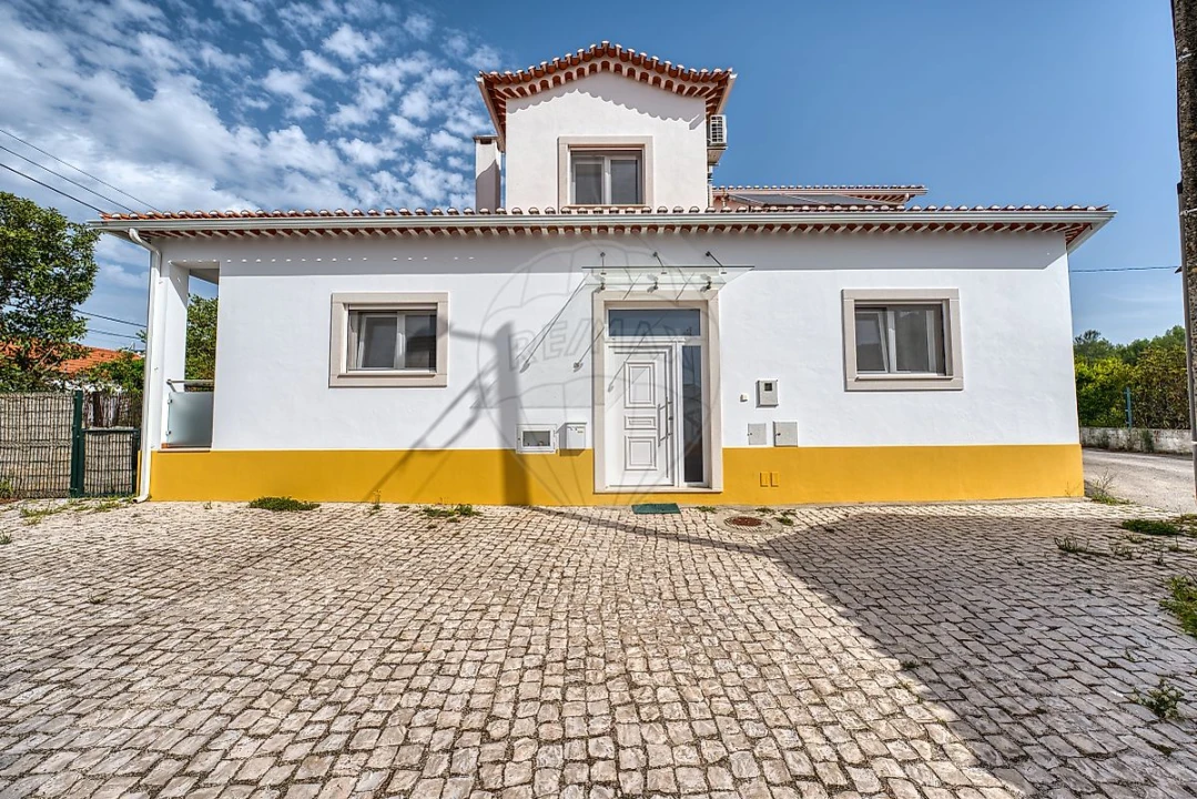 Moradia T3 para Venda em Achete, Azoia de Baixo e Póvoa de Santarém Foto 6