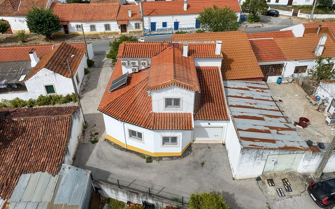 Moradia T3 para Venda em Achete, Azoia de Baixo e Póvoa de Santarém Foto 5