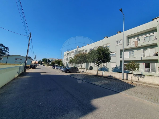 Apartamento T2 para Venda em Canelas Foto 15