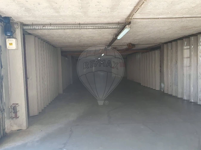 Apartamento T2 para Venda em Canelas Foto 13