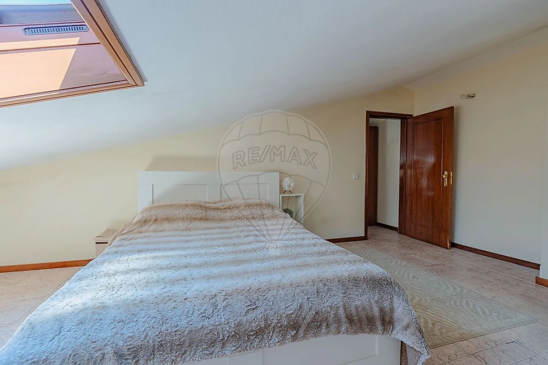 Apartamento T3 para Venda em Gulpilhares e Valadares Foto 23