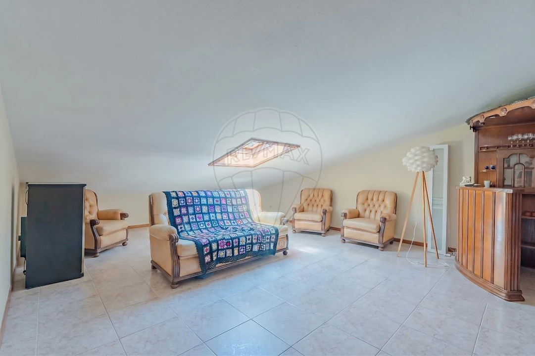 Apartamento T3 para Venda em Gulpilhares e Valadares Foto 24