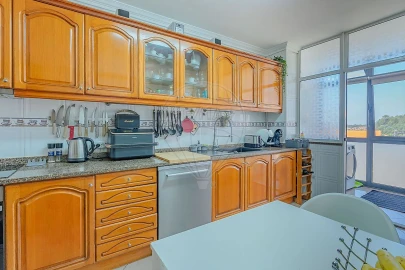 Apartamento T3 para Venda em Gulpilhares e Valadares
