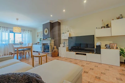 Apartamento T3 para Venda em Gulpilhares e Valadares