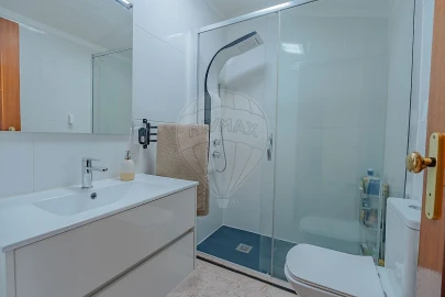 Apartamento T3 para Venda em Gulpilhares e Valadares