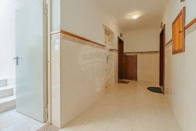 Apartamento T3 para Venda em Gulpilhares e Valadares