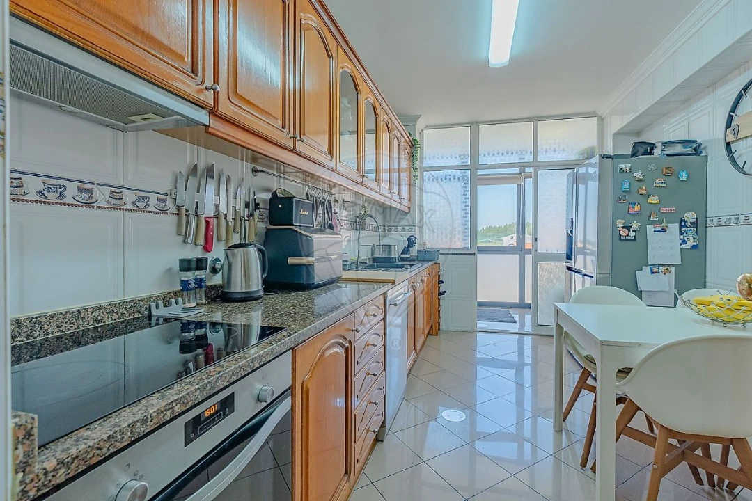 Apartamento T3 para Venda em Gulpilhares e Valadares Foto 9