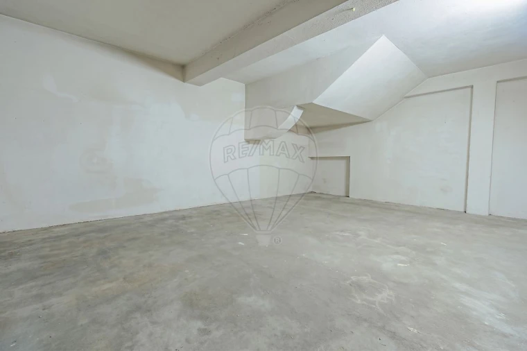 Apartamento T3 para Venda em Gulpilhares e Valadares Foto 28