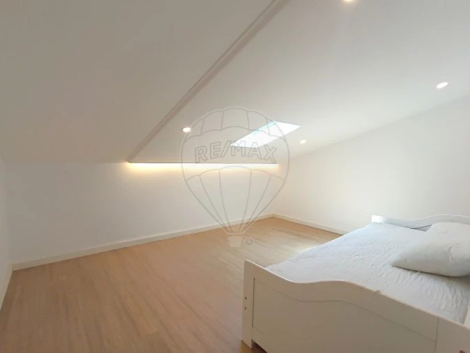 Apartamento T2 para Venda em Fatima Foto 5