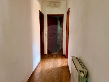 Moradia T2 para Arrendamento em Nossa Senhora da Piedade