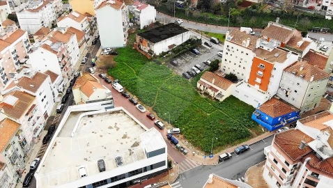 Terreno para Venda em Encosta do Sol