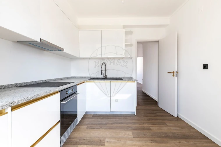 Apartamento T2 para Venda em Silveira Foto 5