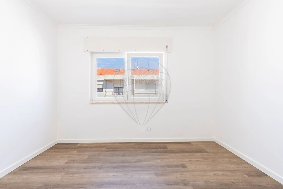 Apartamento T2 para Venda em Silveira Foto 9