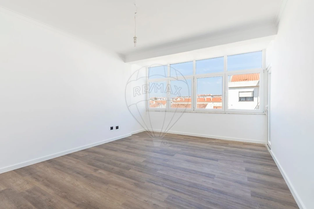 Apartamento T2 para Venda em Silveira Foto 4