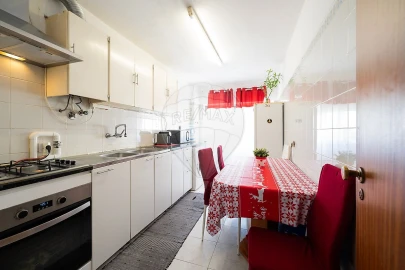 Apartamento T2 para Venda em Algueirão-Mem Martins