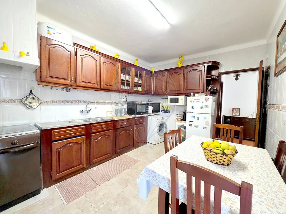 Moradia T2 para Venda em Alenquer (Santo Estêvão e Triana) Foto 9