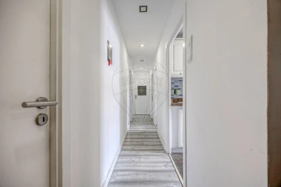 Apartamento T3 para Venda em Mafamude e Vilar do Paraíso