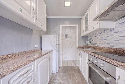 Apartamento T3 para Venda em Mafamude e Vilar do Paraíso