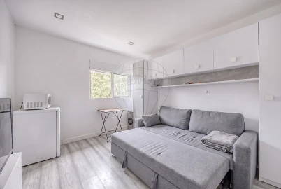 Apartamento T3 para Venda em Mafamude e Vilar do Paraíso