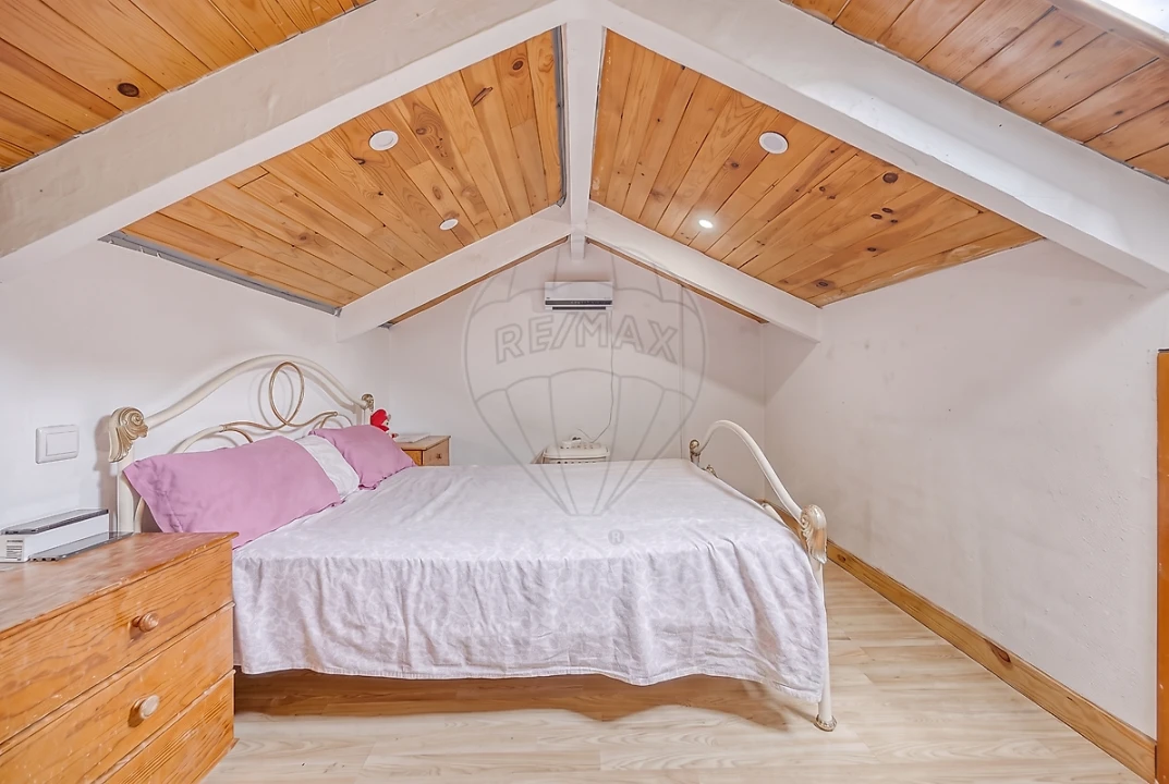 Apartamento T3 para Venda em Mafamude e Vilar do Paraíso Foto 11