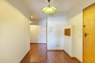Apartamento T2 para Venda em Cidade da Maia