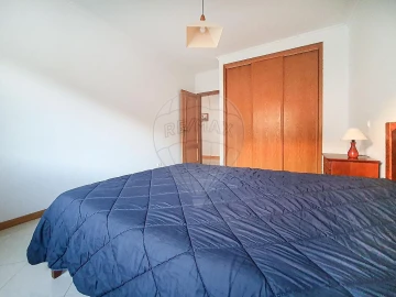 Apartamento T2 para Arrendamento em Albufeira e Olhos de Água