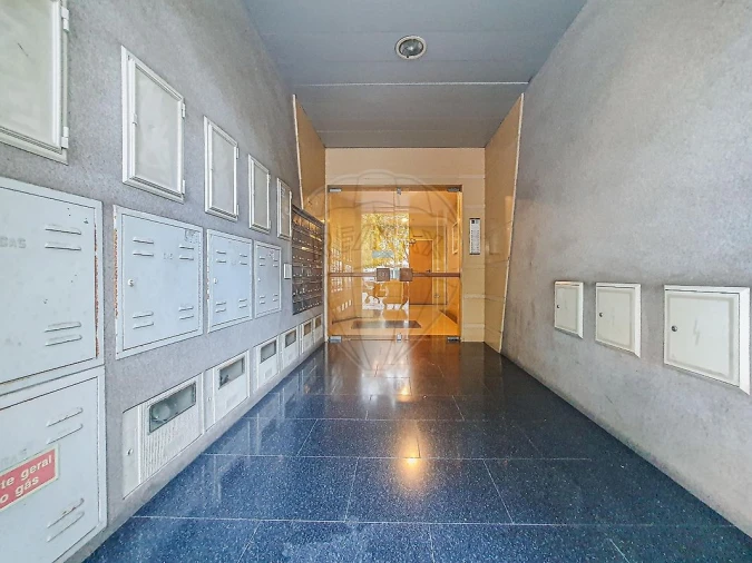 Apartamento T2 para Arrendamento em Albufeira e Olhos de Água Foto 23