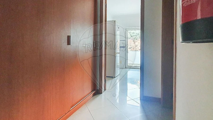 Apartamento T2 para Arrendamento em Albufeira e Olhos de Água