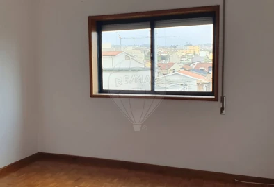 Apartamento T1 para Venda em Rio Tinto