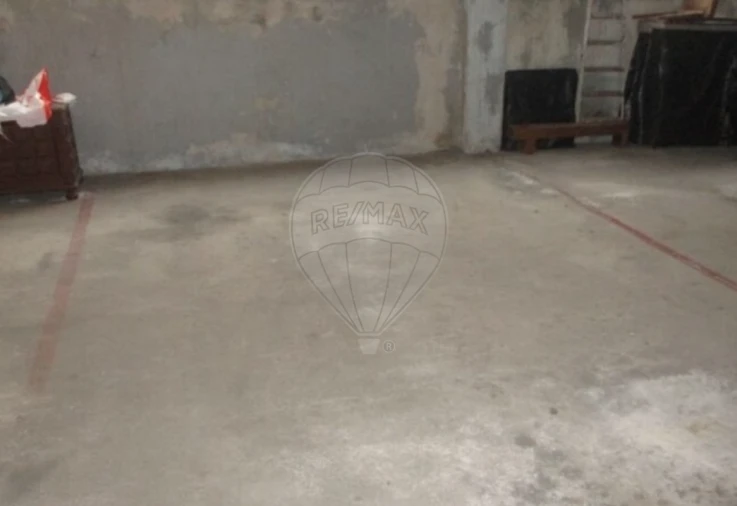 Apartamento T1 para Venda em Rio Tinto Foto 8