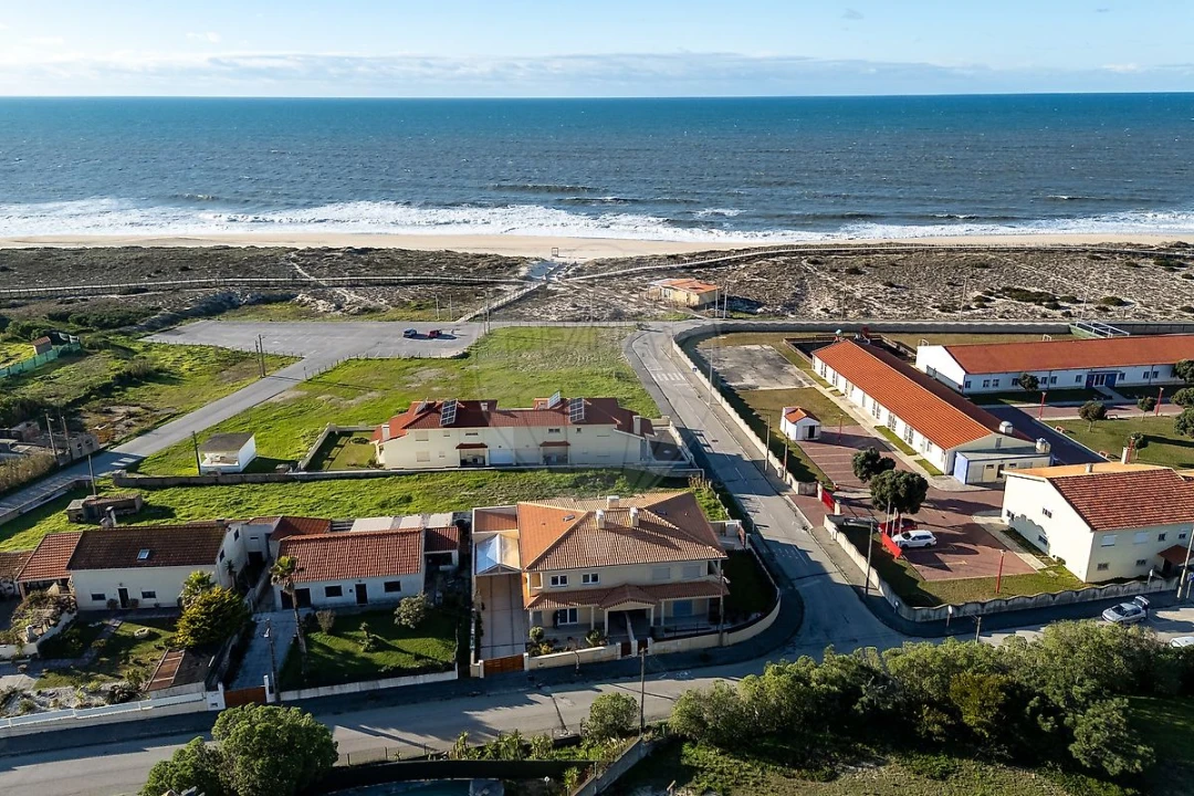 Moradia T4 para Venda em Quiaios Foto 1