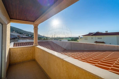 Moradia T4 para Venda em Quiaios