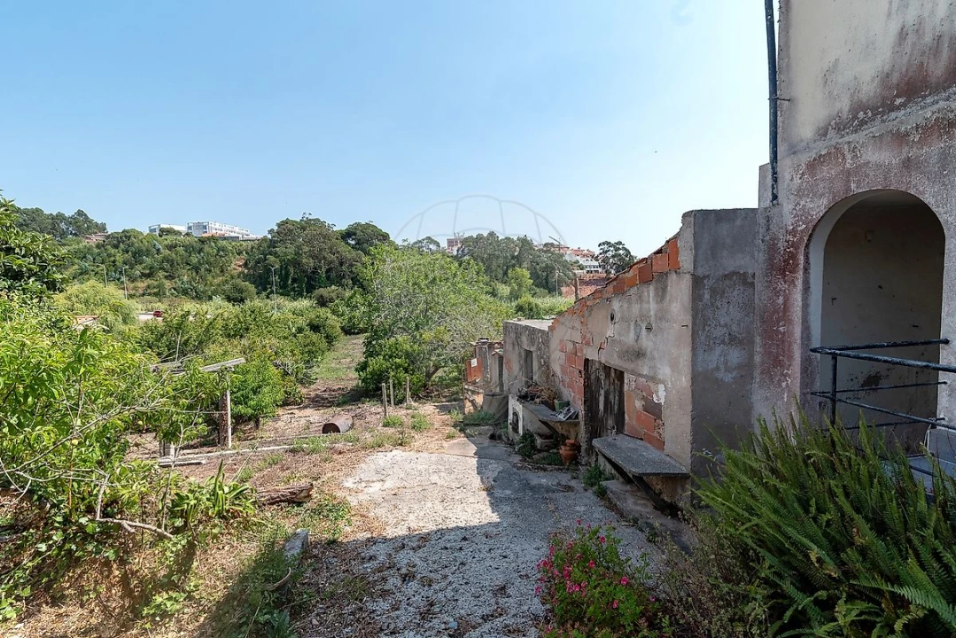 Moradia T4 para Venda em Buarcos Foto 5