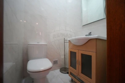 Apartamento T3 para Venda em Seixal, Arrentela e Aldeia de Paio Pires