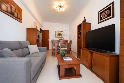 Apartamento T3 para Venda em Seixal, Arrentela e Aldeia de Paio Pires