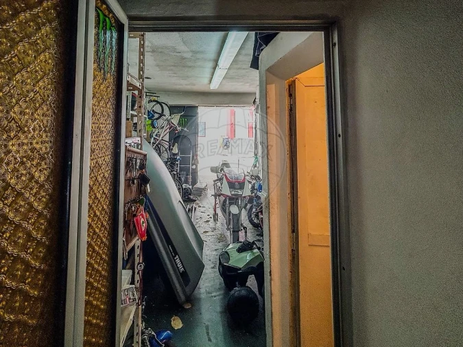 Garagem para Venda em Setubal (São Sebastião) Foto 10