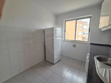 Apartamento T2 para Venda em Mina de Água